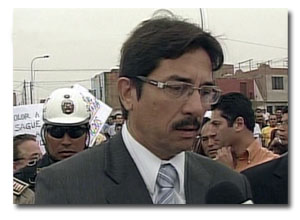 Ministro de Vicienda Cornejo