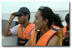 sonaly tuesta en paracas