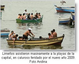la-playa-fue-uno-de-los-lugares-preferidos-por-los-limenos-para-pasar-el-feriado-del-nuevo-ano-foto-andina