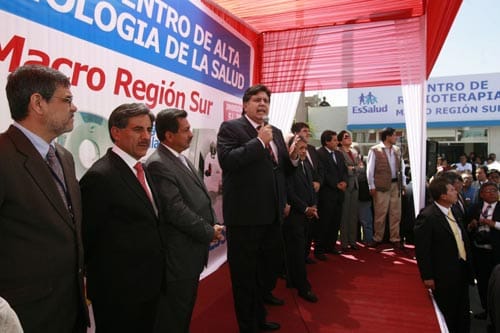 presidente-alan-garcia-inaugura-primer-centro-de-alta-tecnologia-de-macrorregion-sur