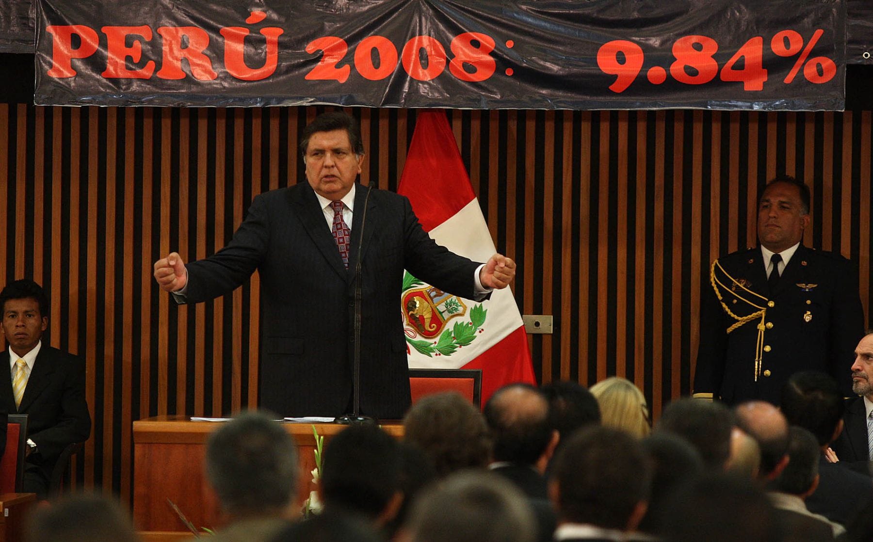 presidente-garcia-pide-confianza-en-crecimiento-de-peru-2009-a-2010