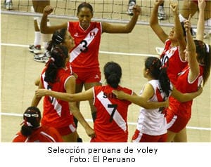 Selección de voley peruano en gira por Europa
