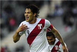 Paolo Guerrero el máximo goleador de la Copa América 2011