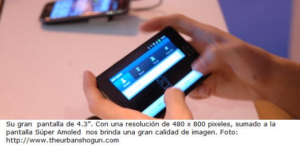 Samsung Galaxy S II.jpg Pantalla ancha