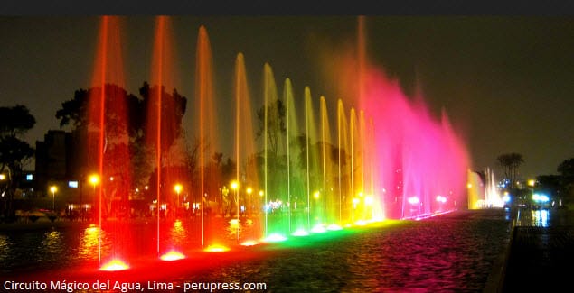 Circuito Mágico del Agua en el Parque de la Reserva de Lima