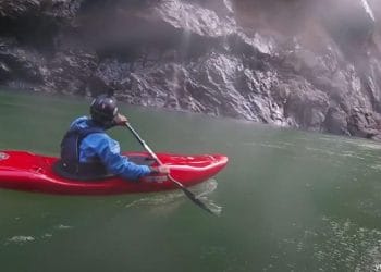 Practica de Kayac en el Río Apurímac