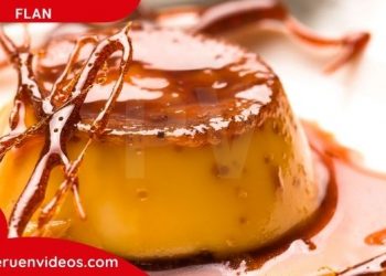 Imagen de un flan decorado con miel