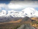 El nevado y volcán Coropuna en Arequipa