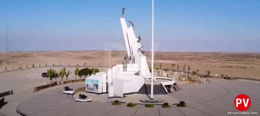 Vista del complejo monumental del Alto de la Alianza en Tacna